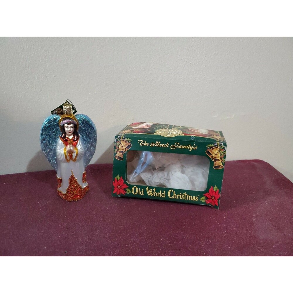 2001 the merck family's old world christmas ornament angel